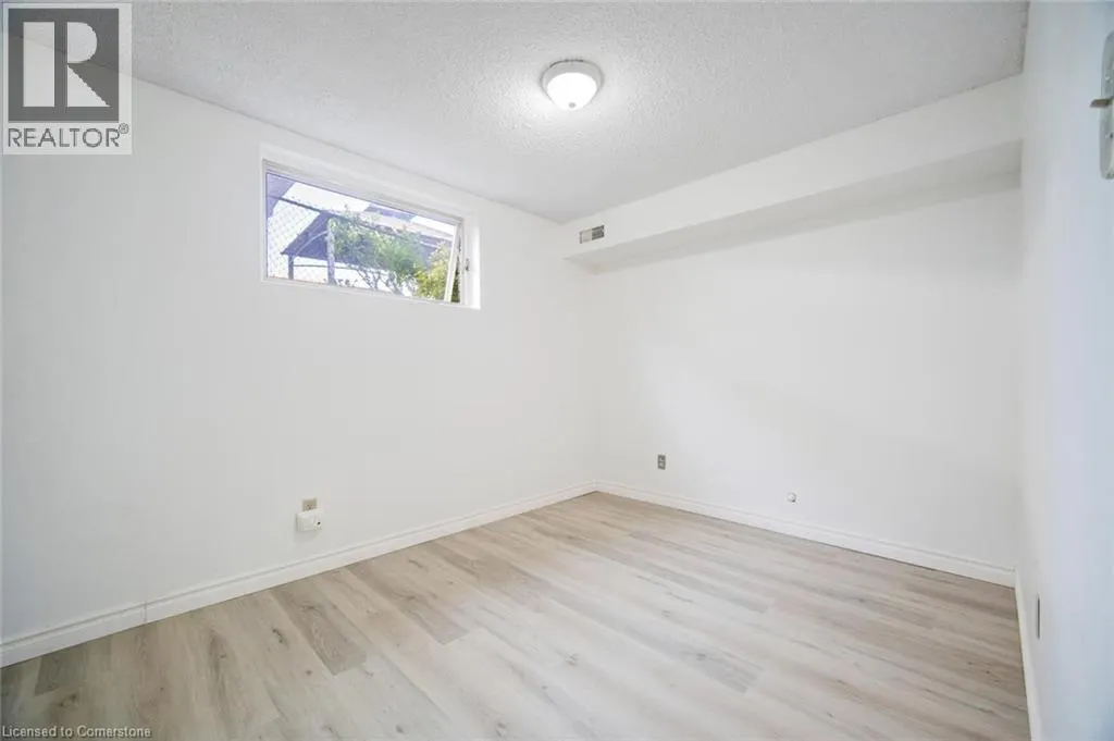 196 MILLWOOD Crescent
