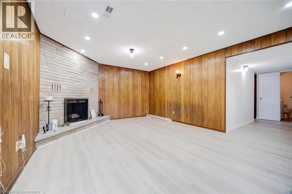 196 MILLWOOD Crescent
