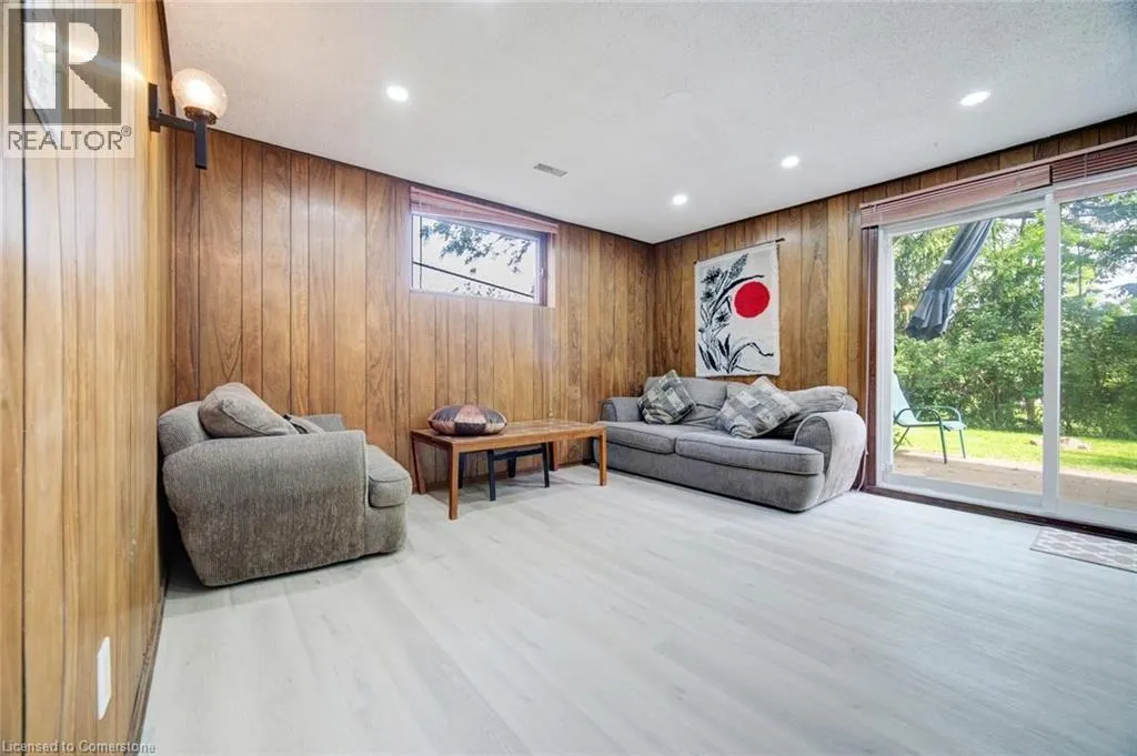 196 MILLWOOD Crescent