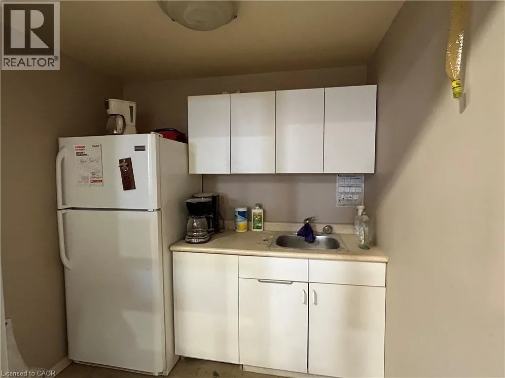 101 DONLY Drive S Unit# 1, #1