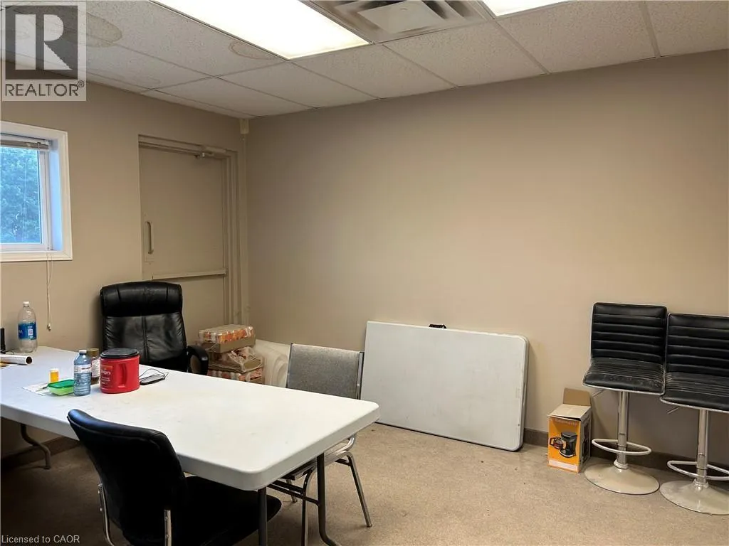 101 DONLY Drive S Unit# 1, #1