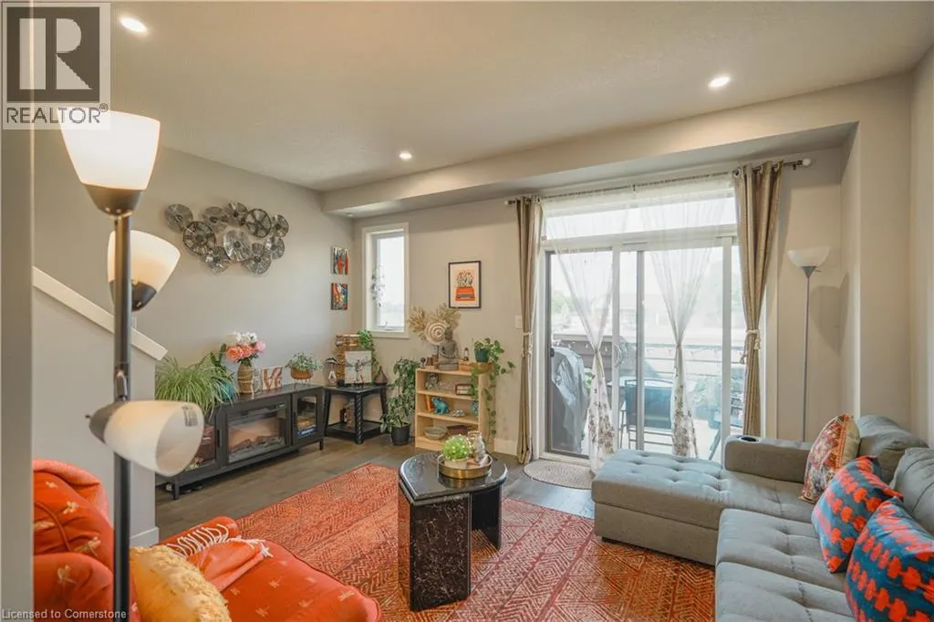 2070 MEADOWGATE BLVD Unit# 104, #104
