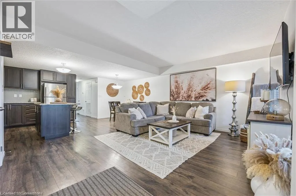 20 SIENNA Street Unit# D, #D
