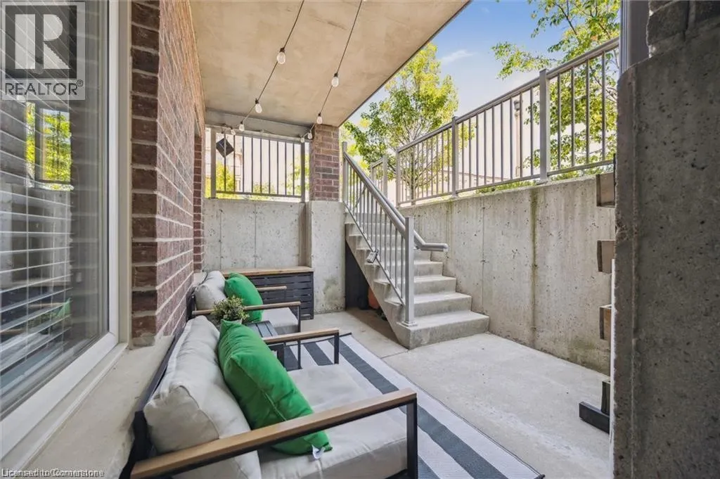 20 SIENNA Street Unit# D, #D