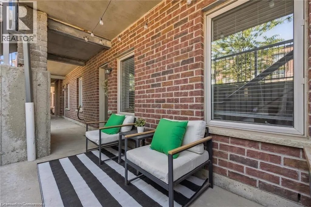 20 SIENNA Street Unit# D, #D