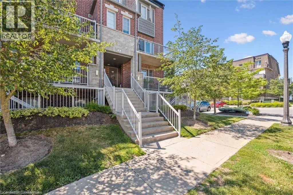 20 SIENNA Street Unit# D, #D