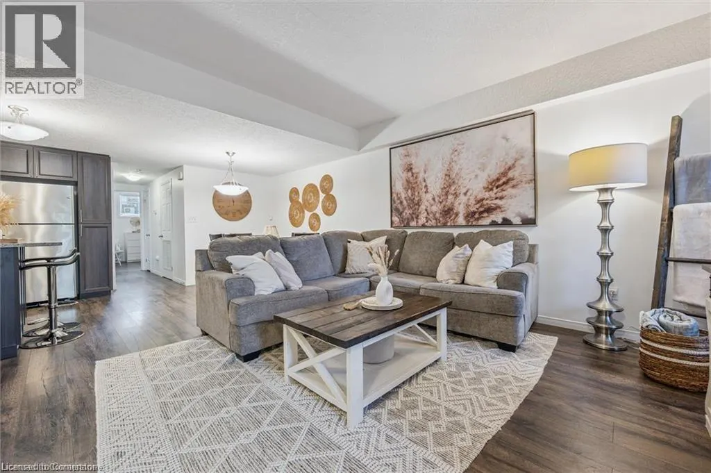20 SIENNA Street Unit# D, #D