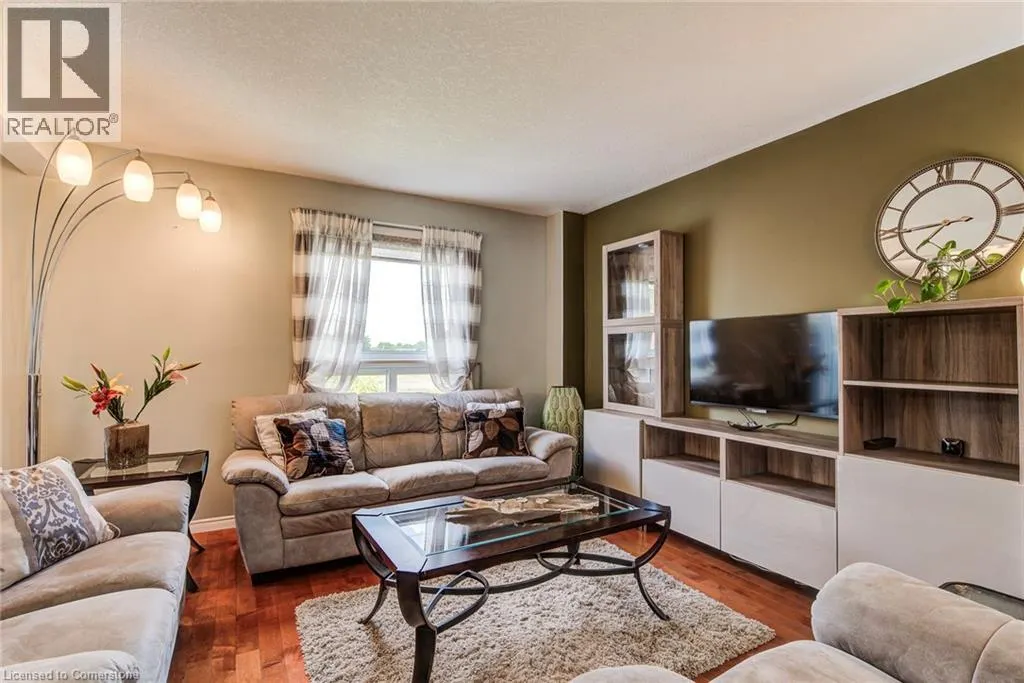160 HIDDEN CREEK Drive