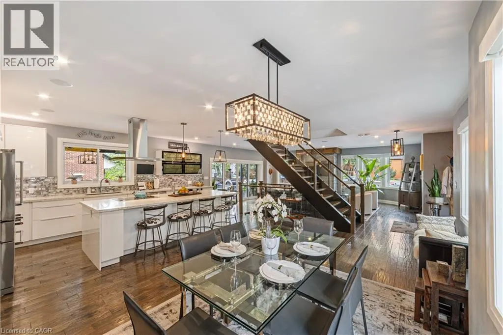 535 LOCUST Street