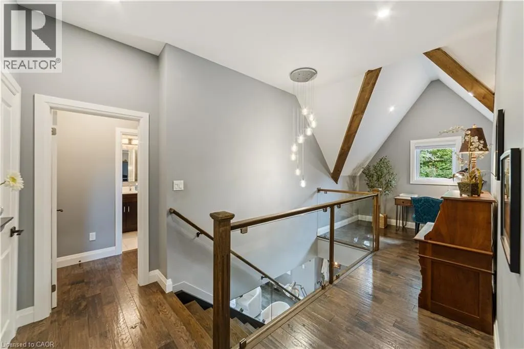 535 LOCUST Street