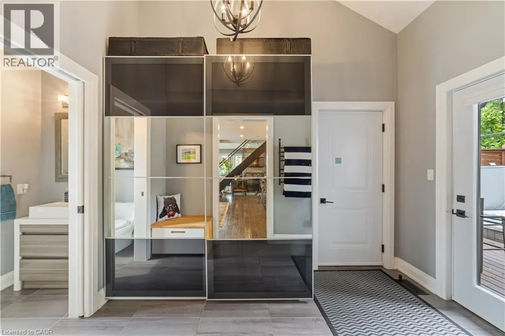 535 LOCUST Street