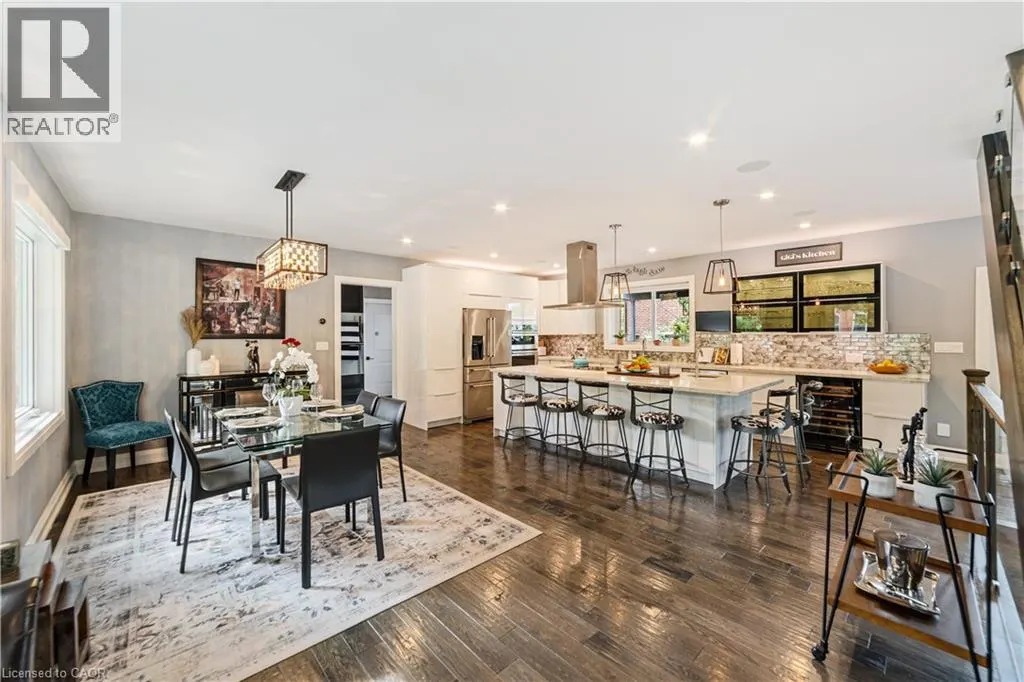 535 LOCUST Street
