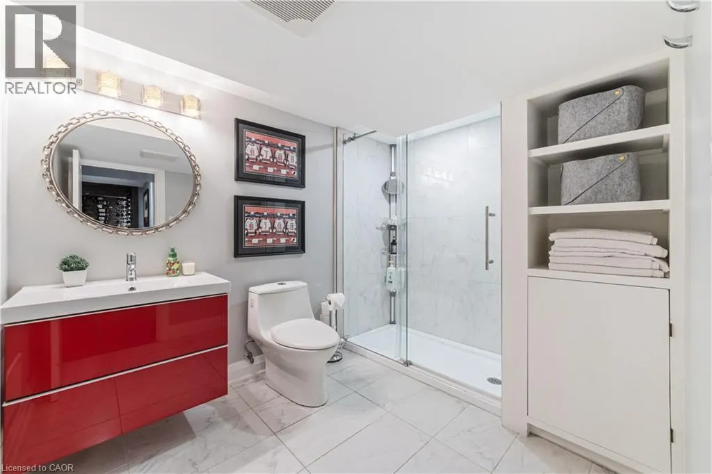 535 LOCUST Street