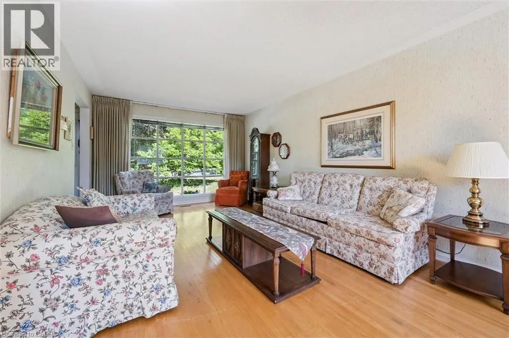 141 WESTON Place