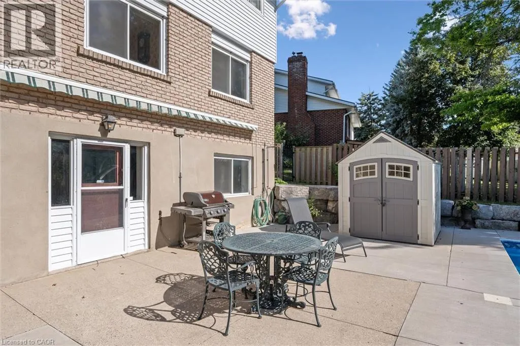141 WESTON Place