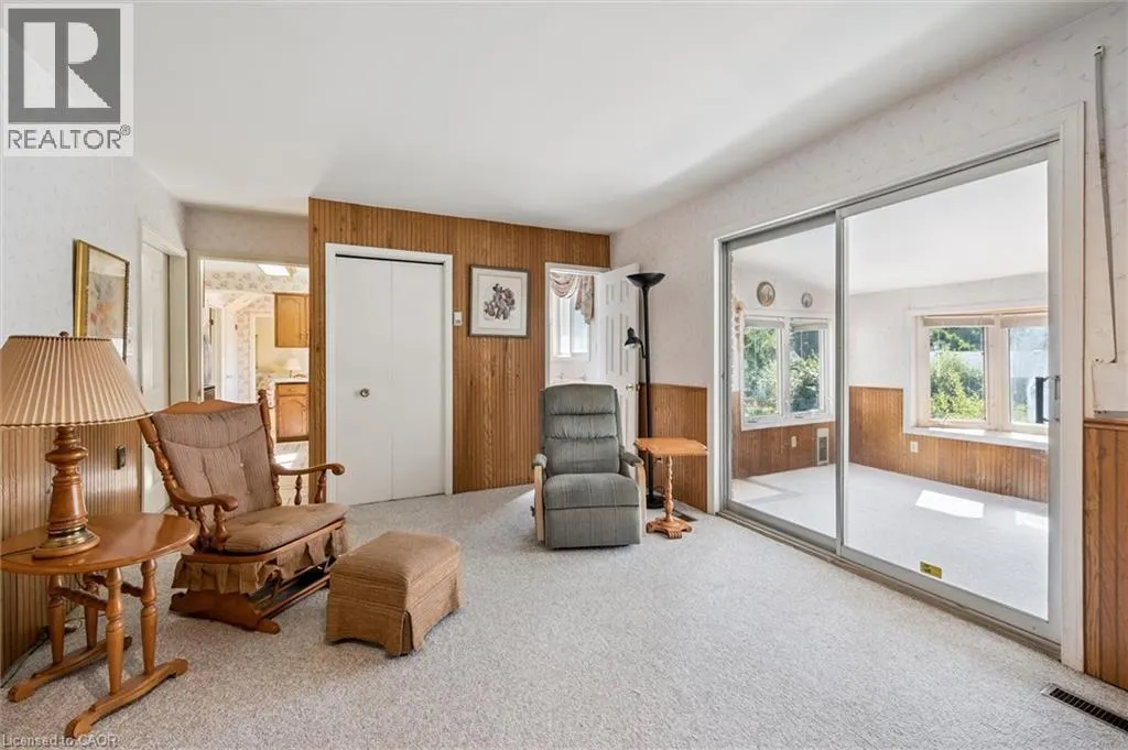 141 WESTON Place