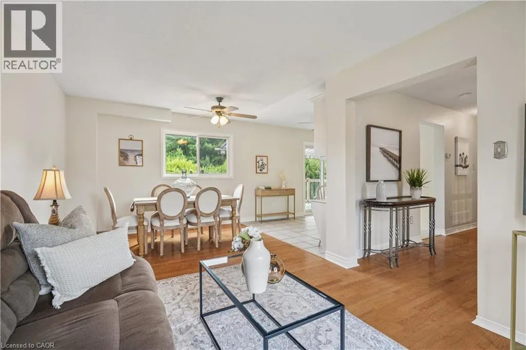1 BIRCHWAY Place