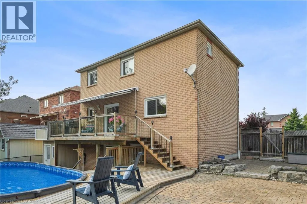 1 BIRCHWAY Place