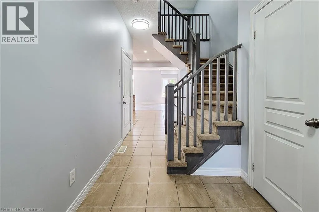 77 HIGHGATE Drive