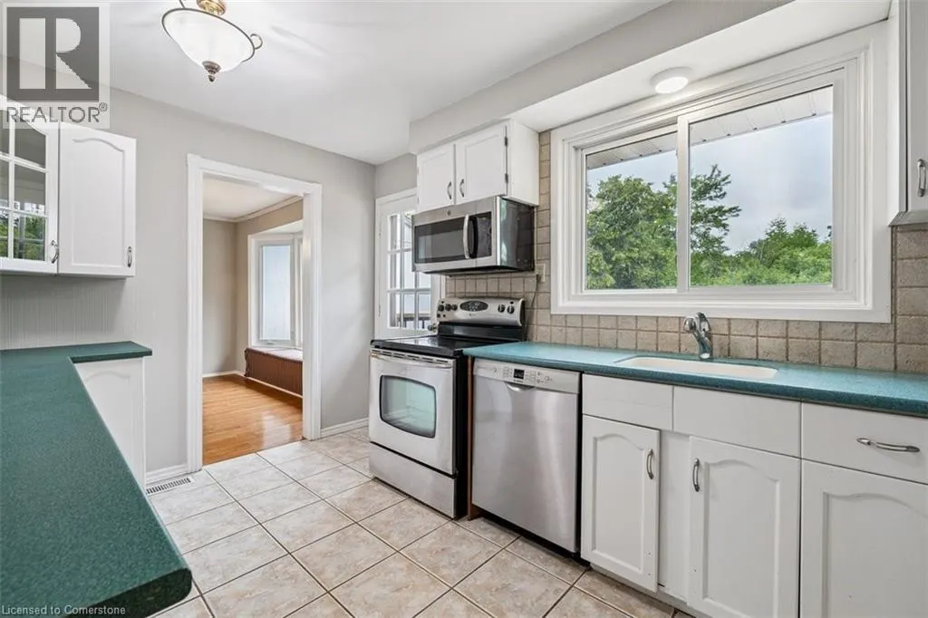 623 SHERATON Road