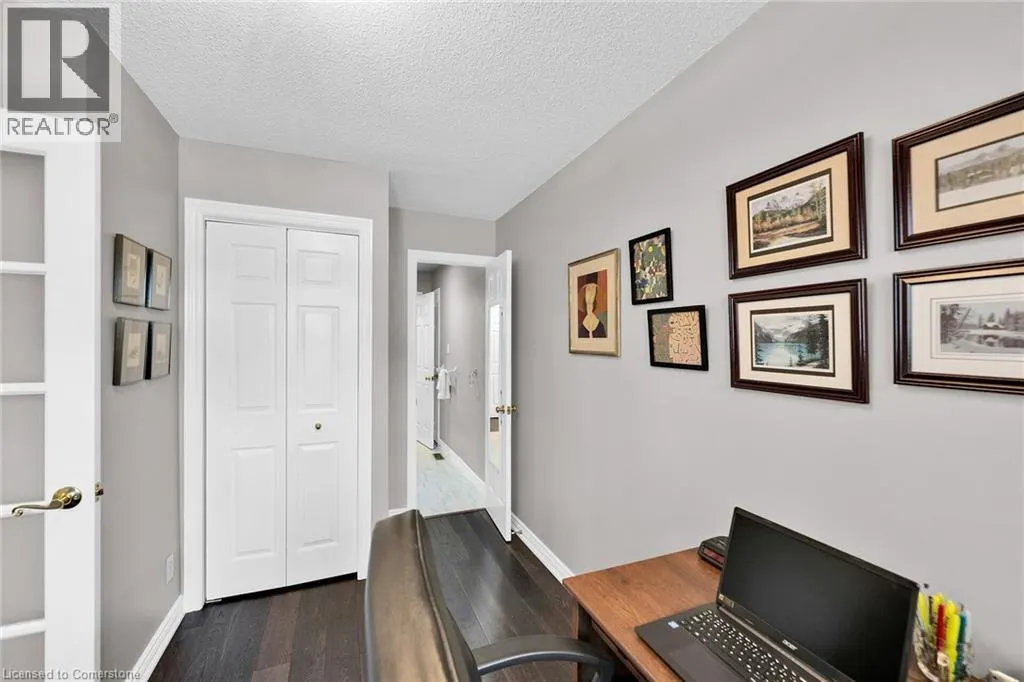10 WENTWORTH Drive Unit# 7, #7