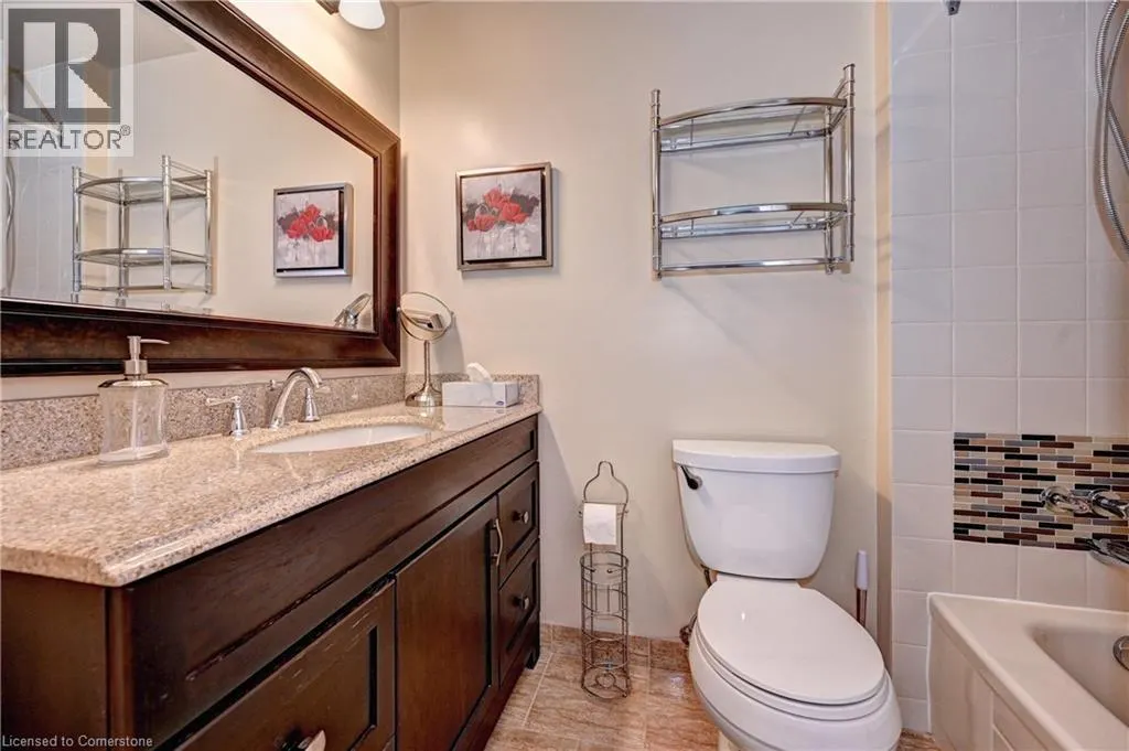 24 MARILYN Drive N Unit# 401, #401