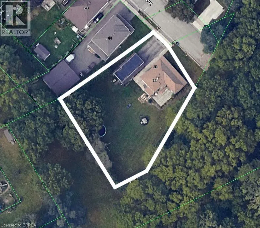35 WADE Avenue
