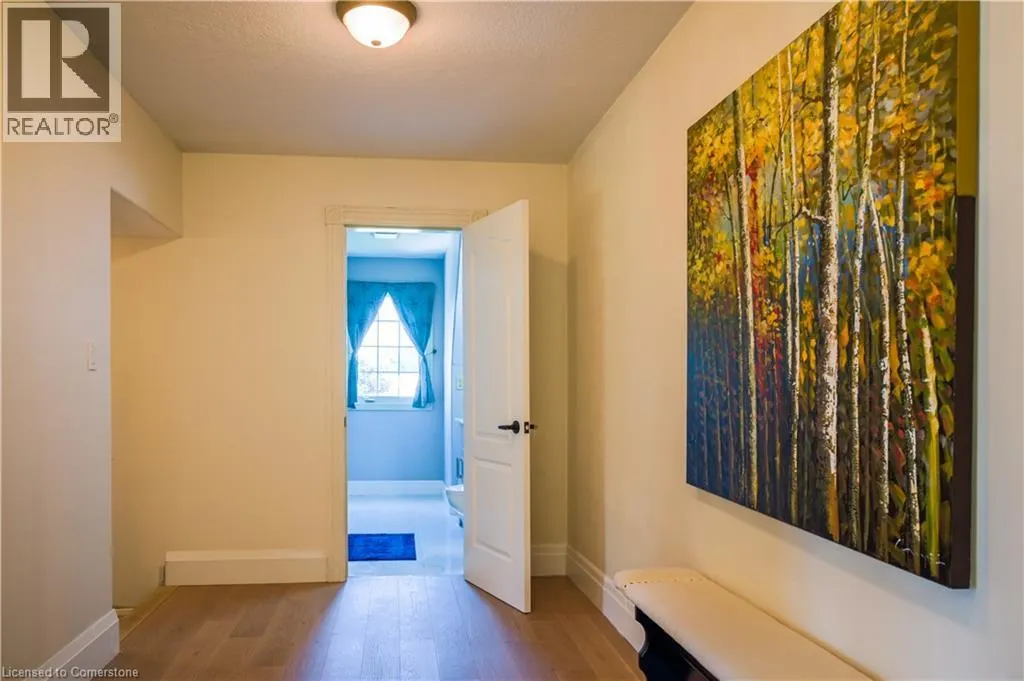 214 & 218 MAPLE Avenue S