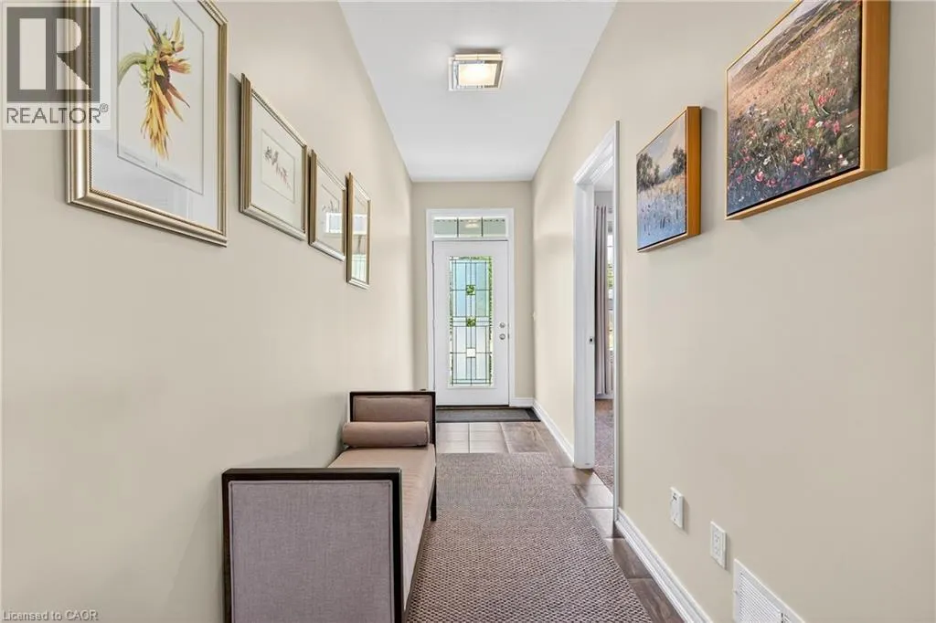 25 PIERPOINT Drive
