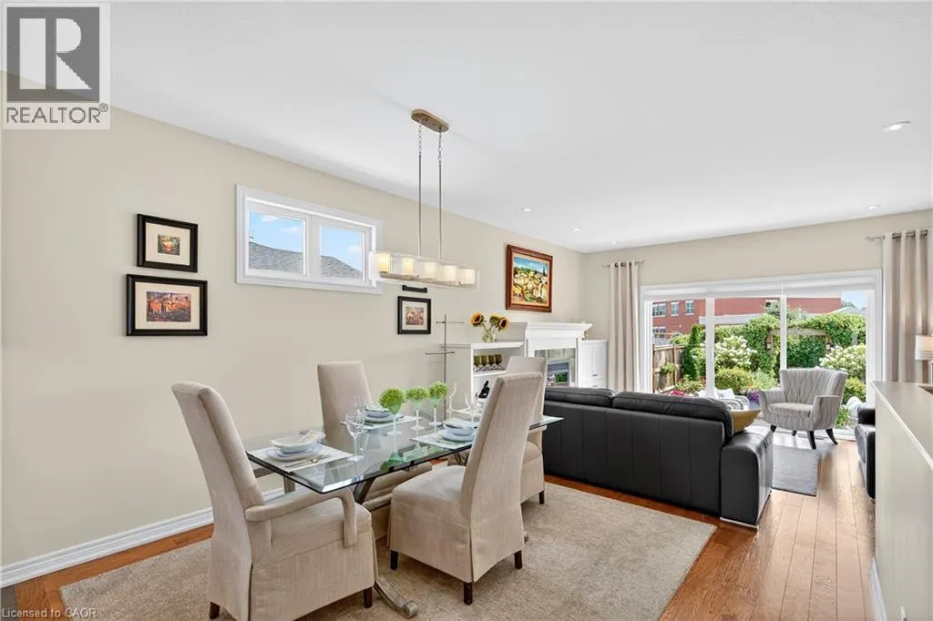 25 PIERPOINT Drive