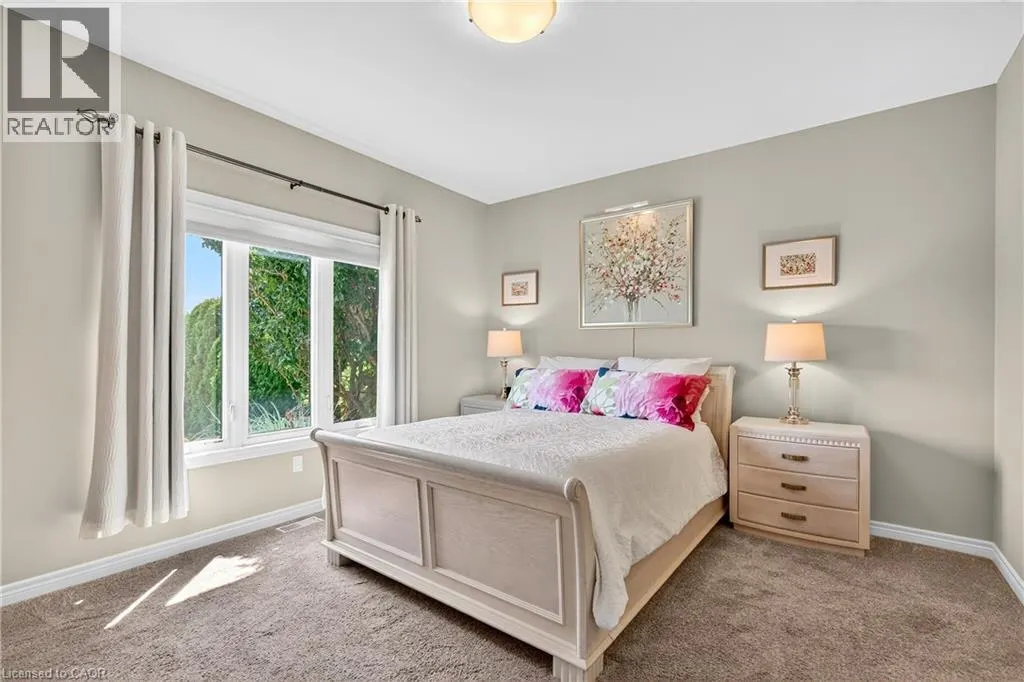 25 PIERPOINT Drive