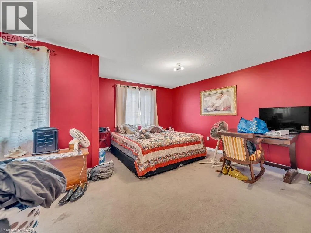 53 FOXGLOVE Crescent