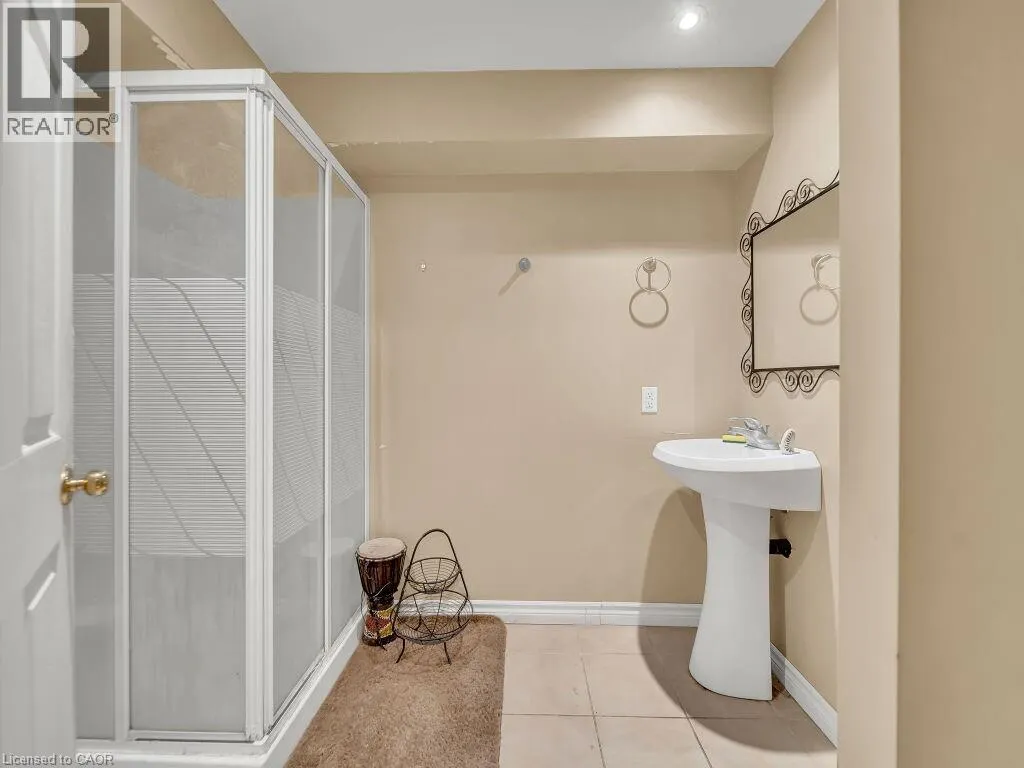 53 FOXGLOVE Crescent