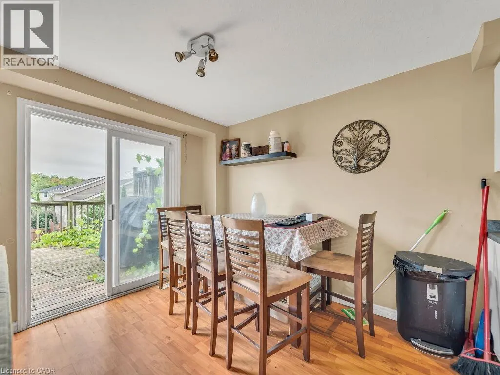 53 FOXGLOVE Crescent