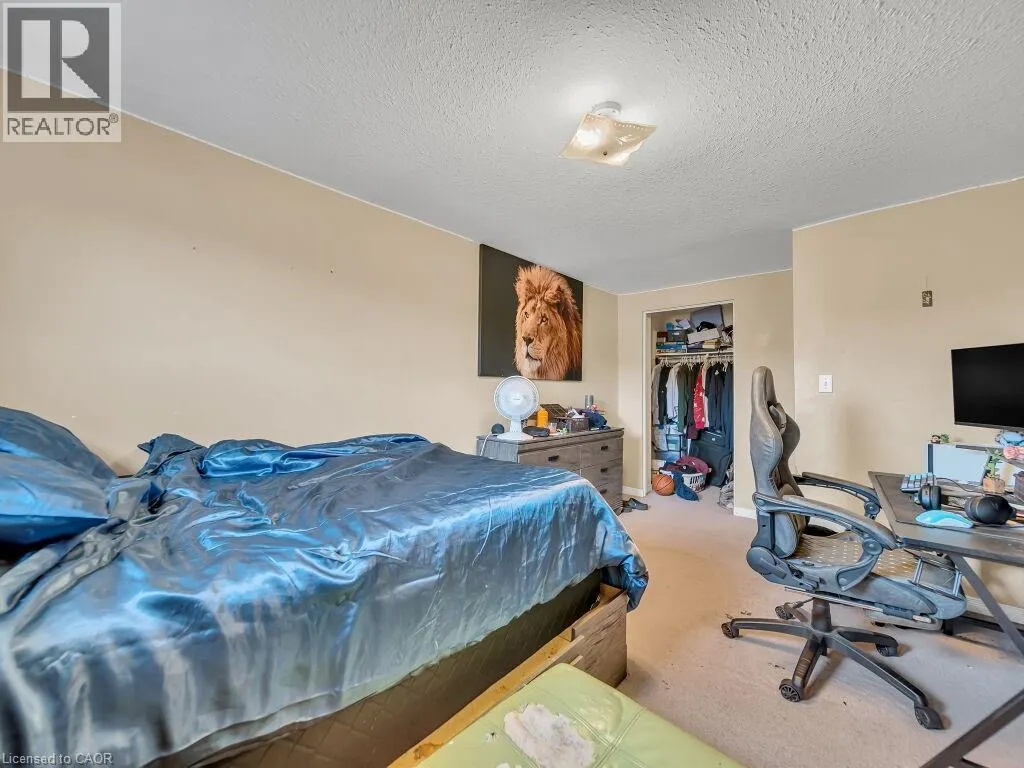 53 FOXGLOVE Crescent