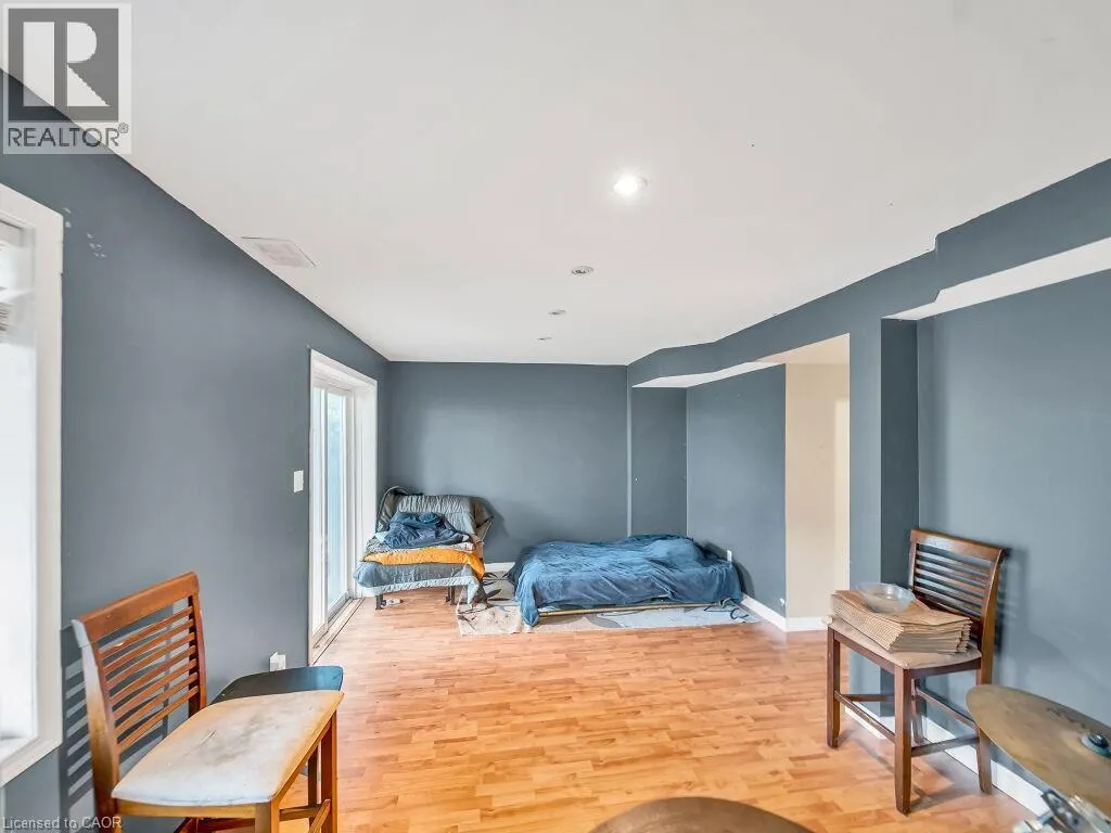 53 FOXGLOVE Crescent