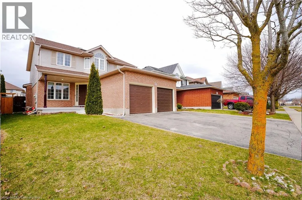 76 COUNTRY CLUB Drive
