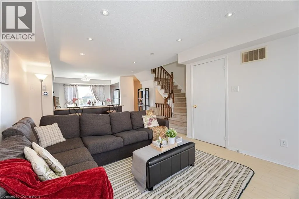 4855 HALF MOON Grove Unit# 3, #3