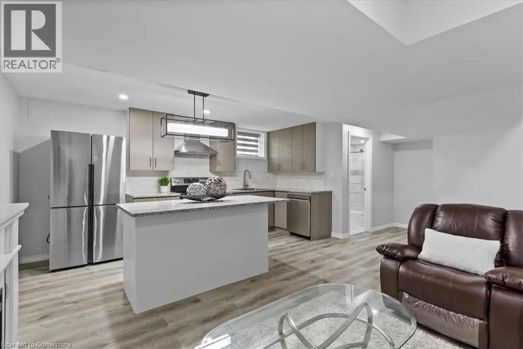 100 HIGH ACRES Crescent