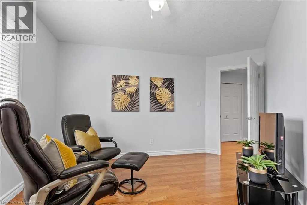 100 HIGH ACRES Crescent