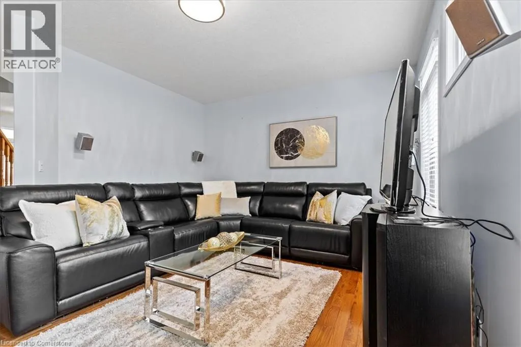 100 HIGH ACRES Crescent