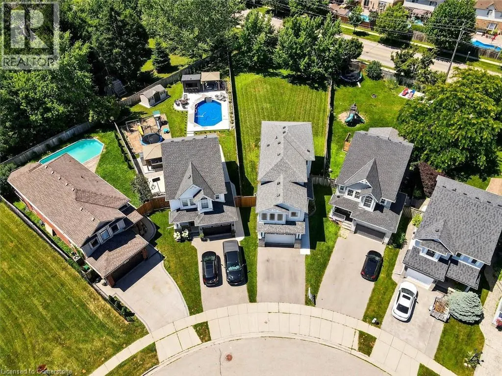 28 CALVIN Court
