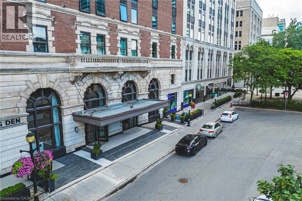 118 KING Street E Unit# 819, #819