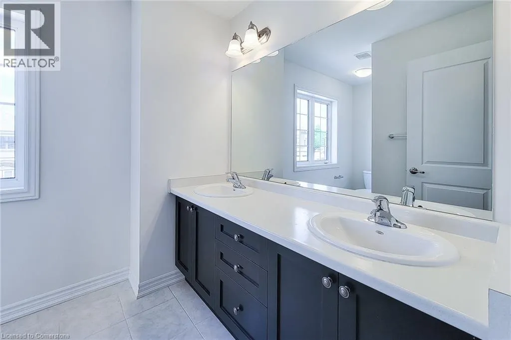 52 E GEORGE BRIER Drive E Unit# Upper Level