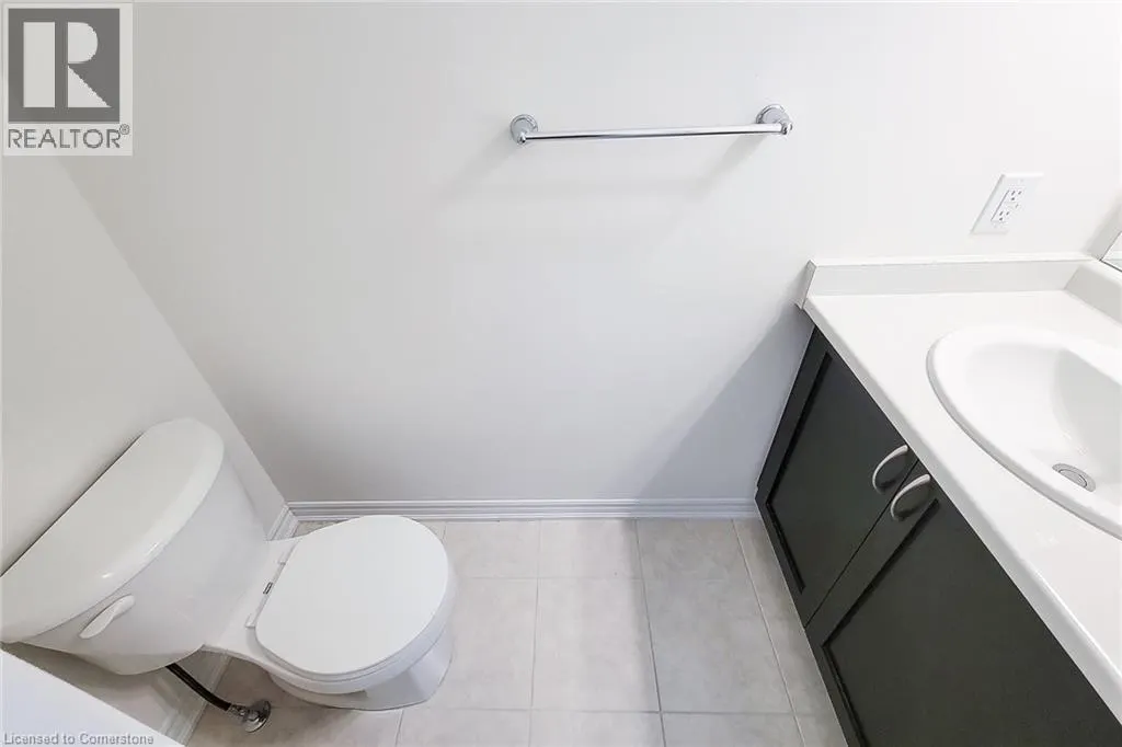 52 E GEORGE BRIER Drive E Unit# Upper Level
