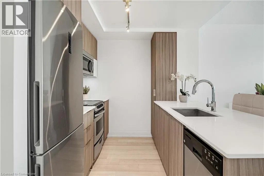 56 ANNIE CRAIG Drive Unit# 4506, #4506