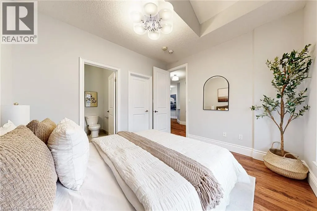 7 RIESLING Court