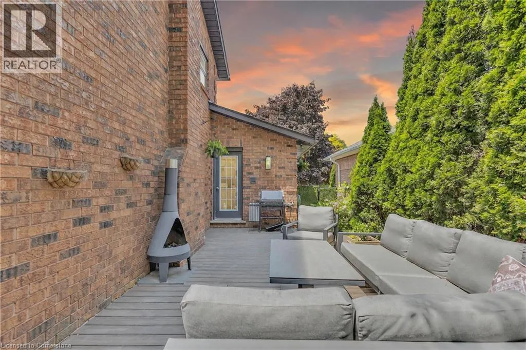 34 DAIMLER Drive