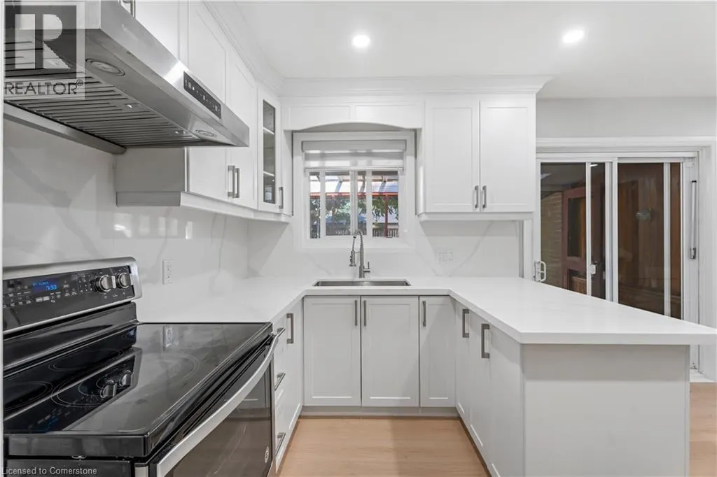19 OLD ORCHARD Avenue