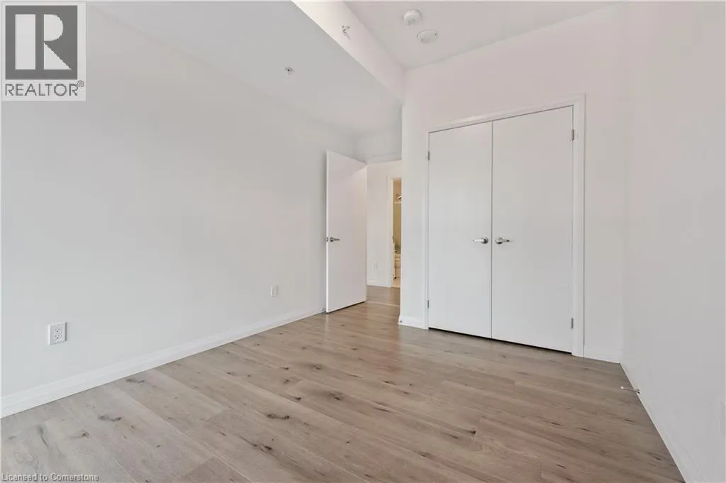 60 CHARLES Street W Unit# 2405, #2405